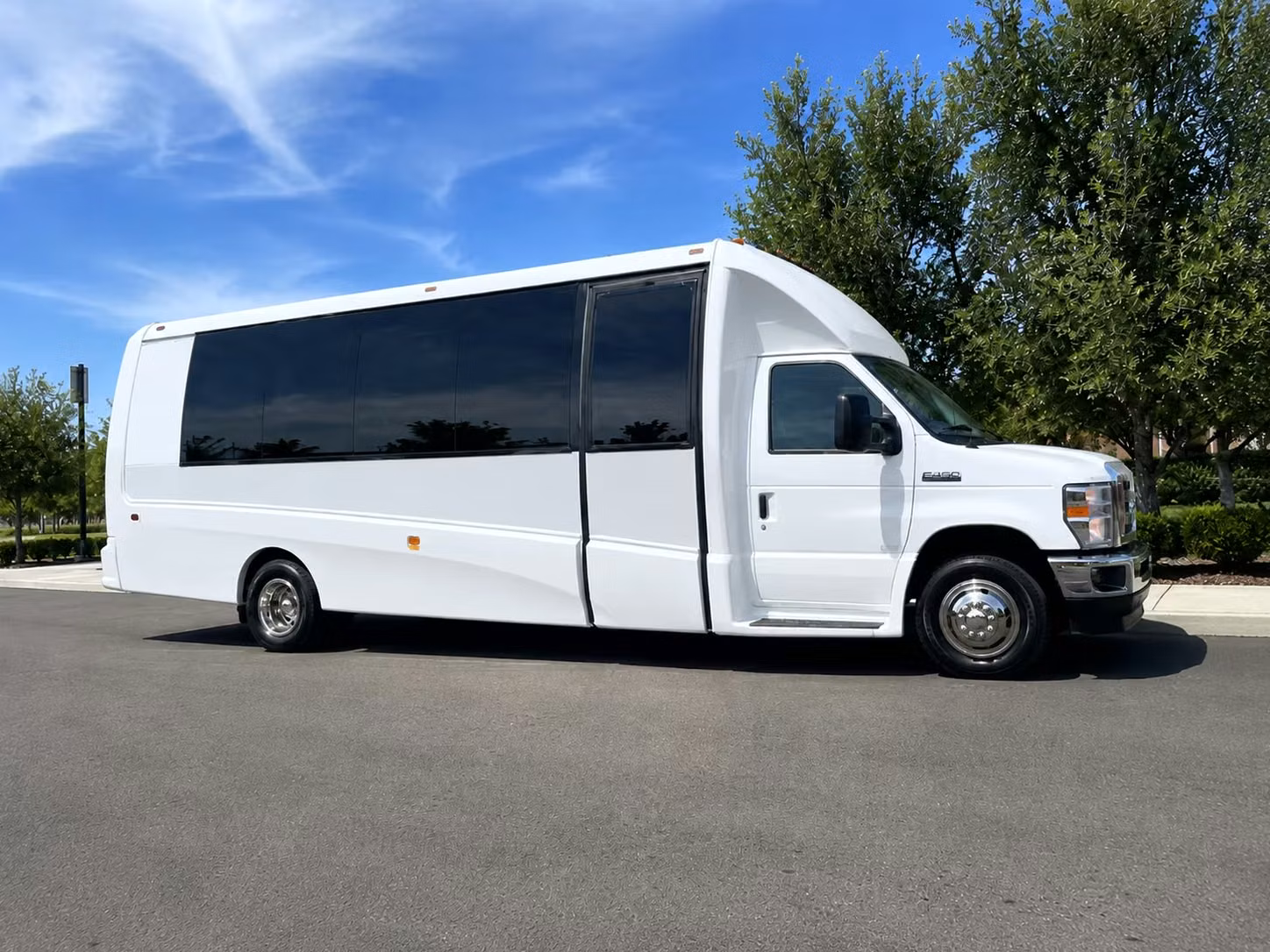 18 passenger minibus